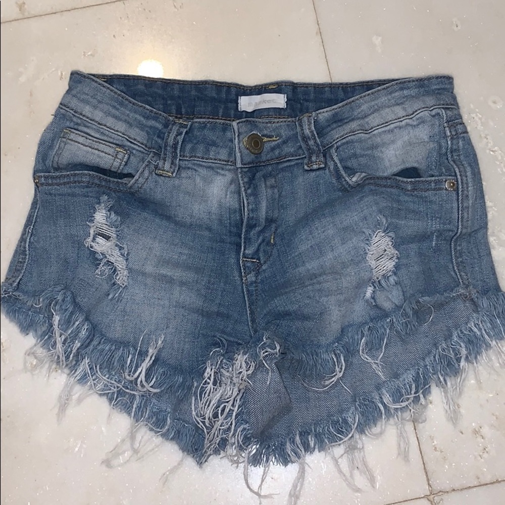 market boutique jean shorts